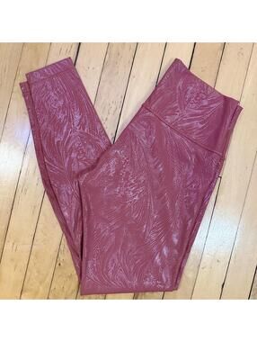 Lululemon Wunder Under High Rise Foil Leggings Size 8 Pink Metallic Yoga